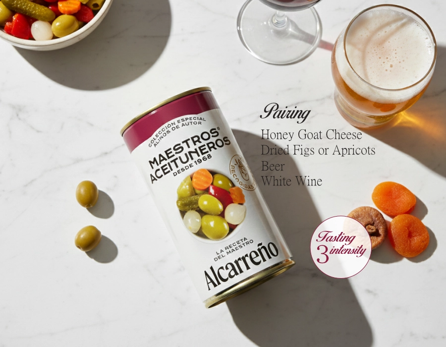 Alcarreño Olive and Gherkin Mix